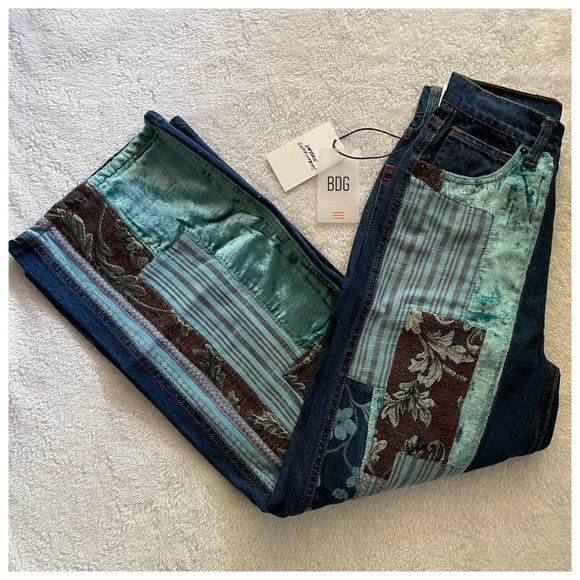 BDG Patchwork high rise, wide leg, denim jeans - Picture 4 of 13